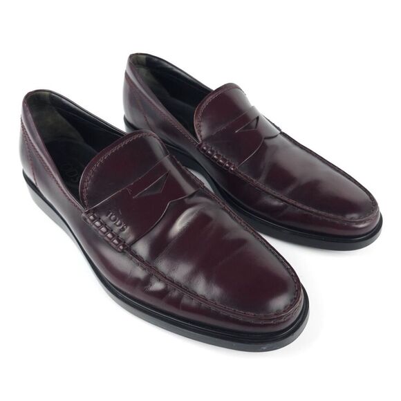 TOD'S Penny Loafers High Shine Bordeaux Patent Leather Old Money Quiet Luxury 10